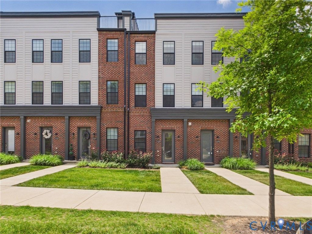 13292 Coalfield Station Ln, Midlothian, VA 23114