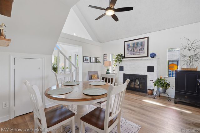 2123 Hampton Street, White Lake Charter Township, MI 48386