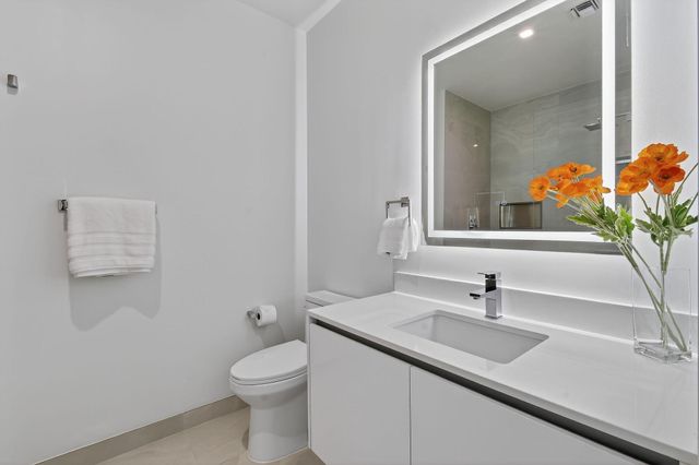 220 Lake Shore Drive 715, Lake Park, FL 33403