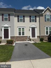 21 NORWOOD DR, Falling Waters, WV 25419
