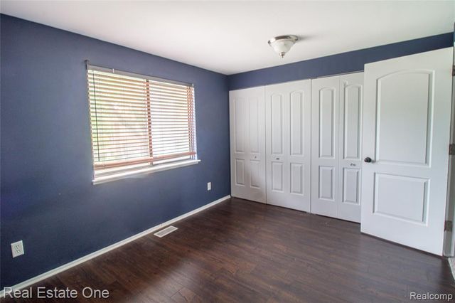 1430 W Webster Road, Royal Oak, MI 48073
