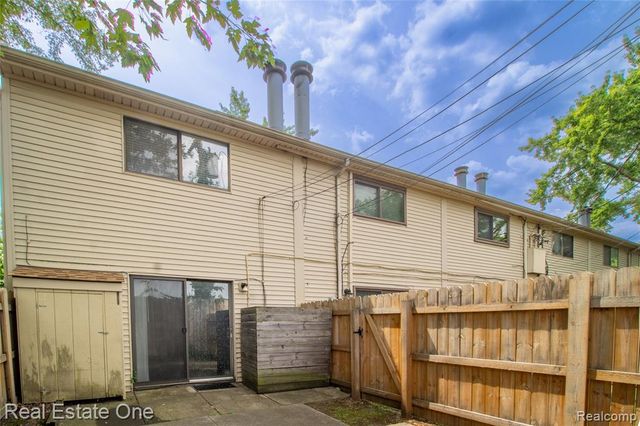 1430 W Webster Road, Royal Oak, MI 48073