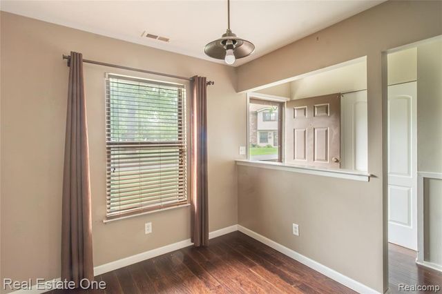 1430 W Webster Road, Royal Oak, MI 48073