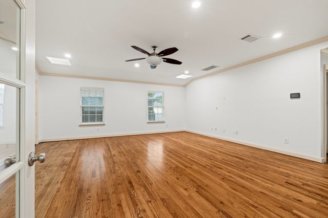 7031 Mason Dells Drive, Dallas, TX 75230