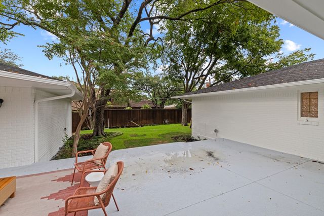7031 Mason Dells Drive, Dallas, TX 75230