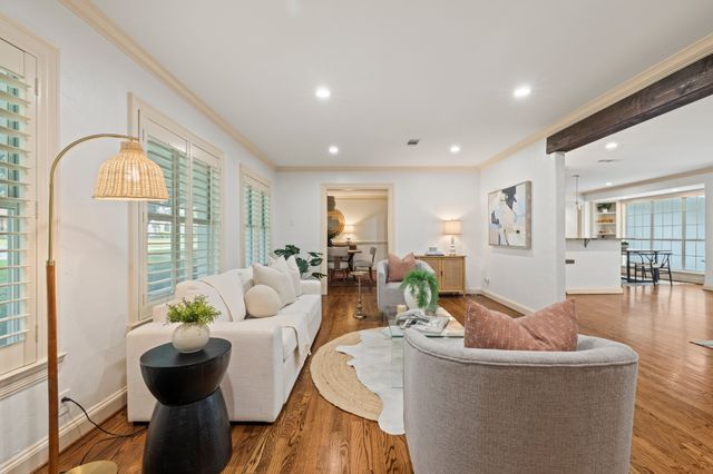 7031 Mason Dells Drive, Dallas, TX 75230