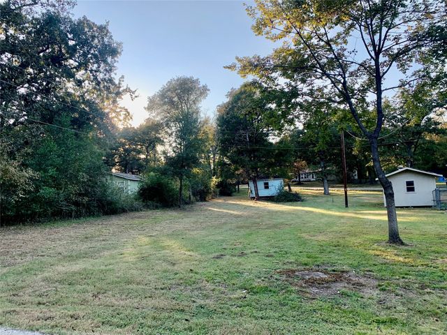 00 Leaning Oak Drive, Tool, TX 75143