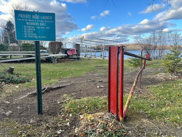 Oak Vacant Lots, Pinckney, MI 48169