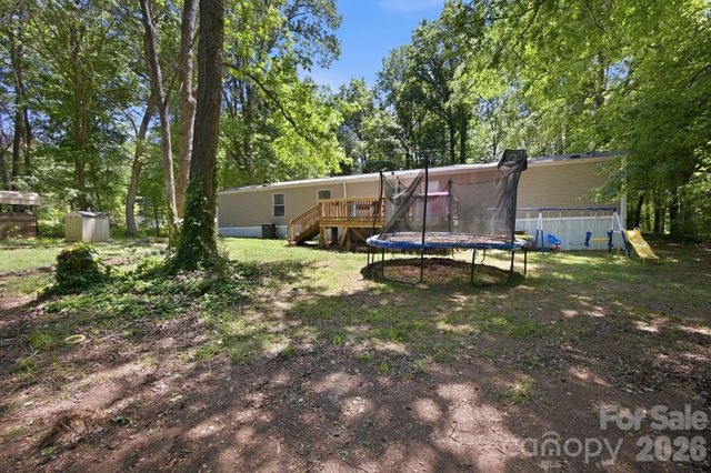 172 Wildwood Acres Circle, Mooresville, NC 28115