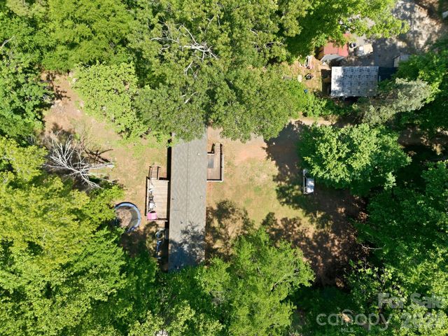 172 Wildwood Acres Circle, Mooresville, NC 28115