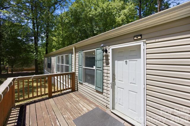 172 Wildwood Acres Circle, Mooresville, NC 28115