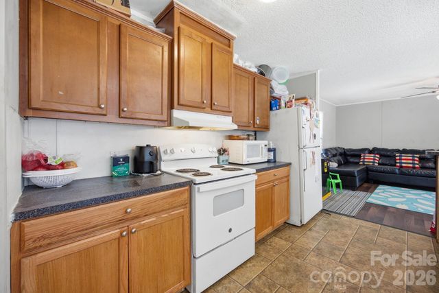 172 Wildwood Acres Circle, Mooresville, NC 28115