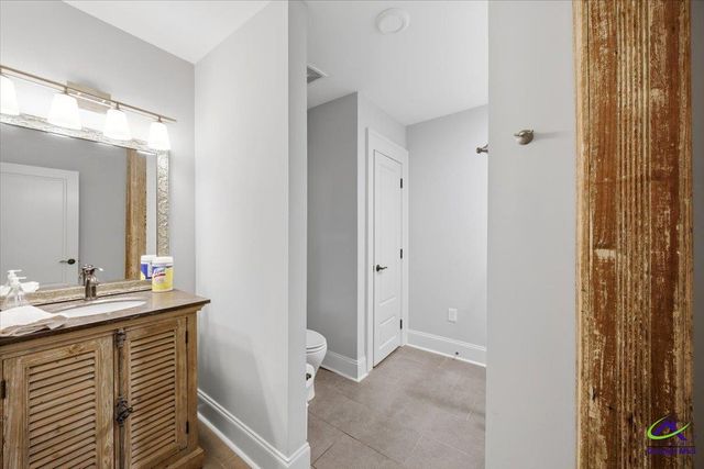 522 Unit #301 Cherry Street, Macon, GA 31201