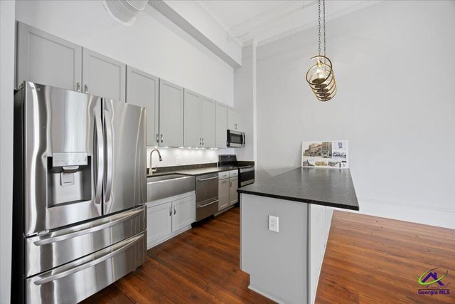 522 Unit #301 Cherry Street, Macon, GA 31201