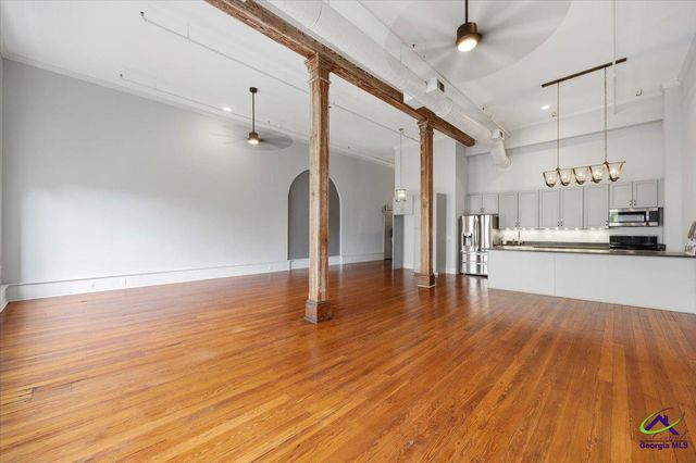 522 Unit #301 Cherry Street, Macon, GA 31201