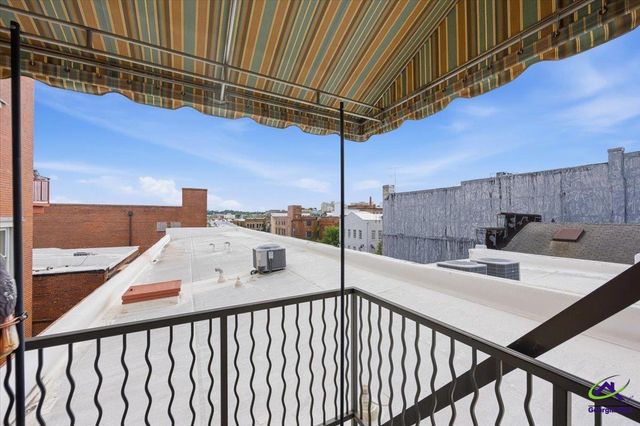 522 Unit #301 Cherry Street, Macon, GA 31201