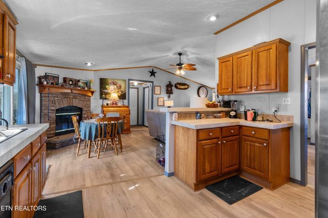 112 Kerri Drive, Strawberry Plains, TN 37871