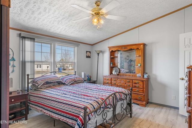 112 Kerri Drive, Strawberry Plains, TN 37871