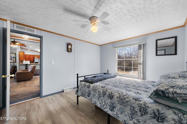 112 Kerri Drive, Strawberry Plains, TN 37871