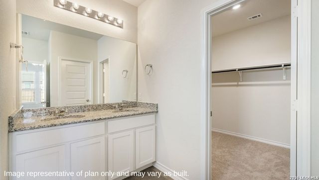 1930 La Grande Jatte, San Antonio, TX 78253