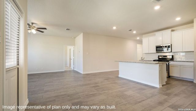 1930 La Grande Jatte, San Antonio, TX 78253