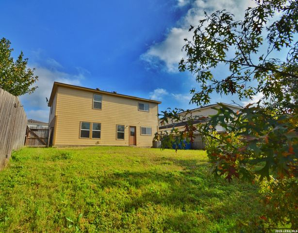 25907 Torch Lily, San Antonio, TX 78260