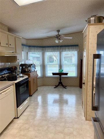 25051 BETTON HILL, Leesburg, FL 34748