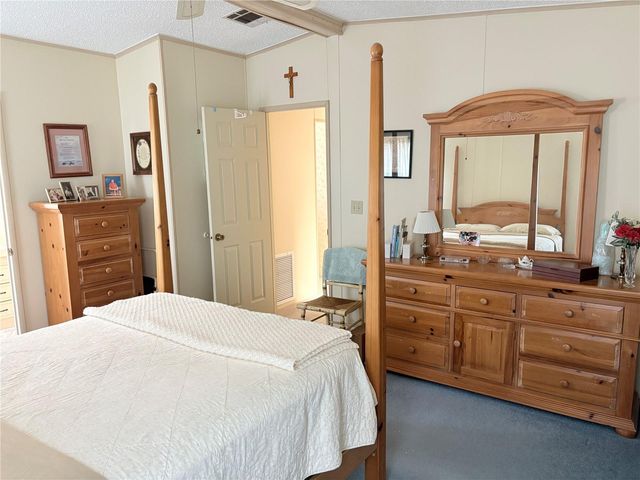 25051 BETTON HILL, Leesburg, FL 34748