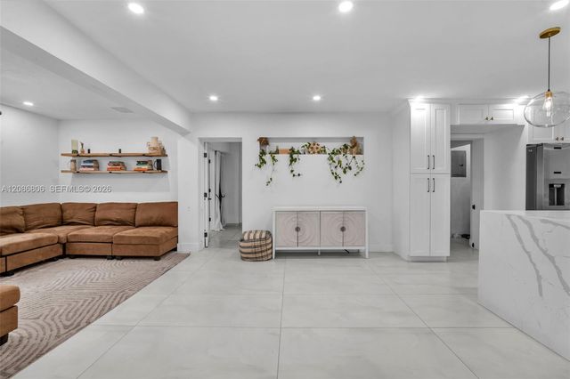 2395 NE 184th Terrace, North Miami Beach, FL 33160