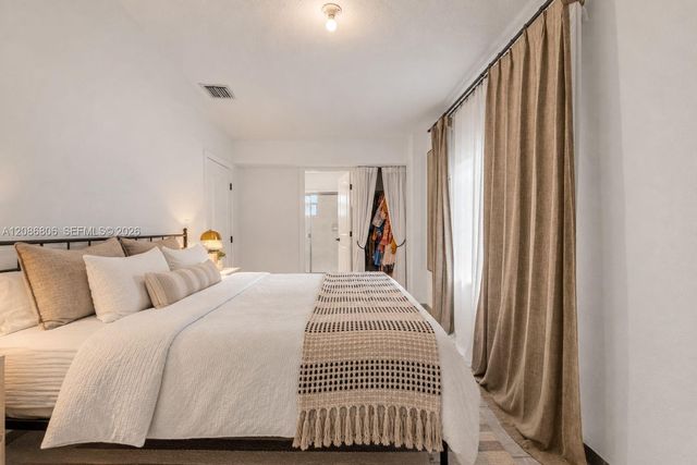 2395 NE 184th Terrace, North Miami Beach, FL 33160