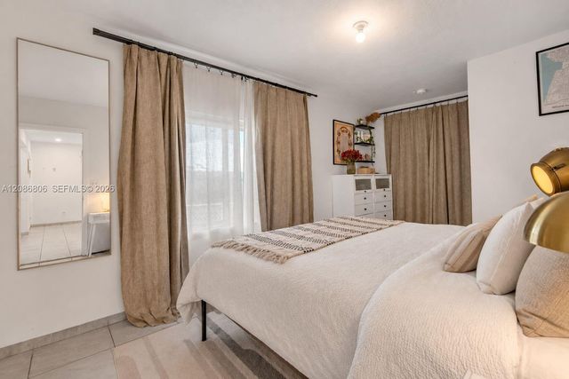 2395 NE 184th Terrace, North Miami Beach, FL 33160