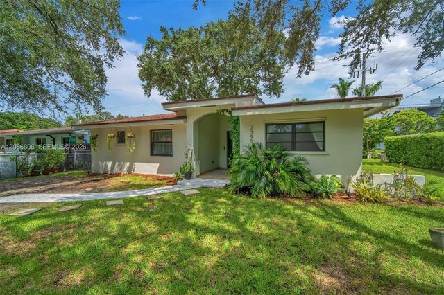 2395 NE 184th Terrace, North Miami Beach, FL 33160