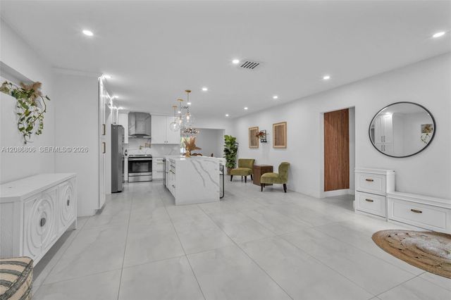 2395 NE 184th Terrace, North Miami Beach, FL 33160