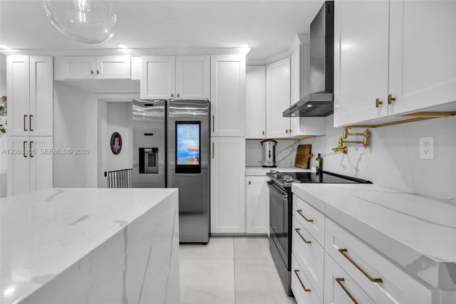 2395 NE 184th Terrace, North Miami Beach, FL 33160
