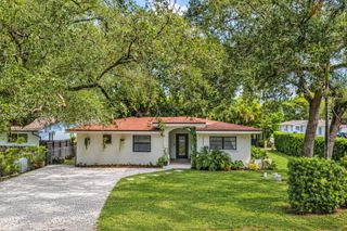 2395 NE 184th Terrace, North Miami Beach, FL 33160