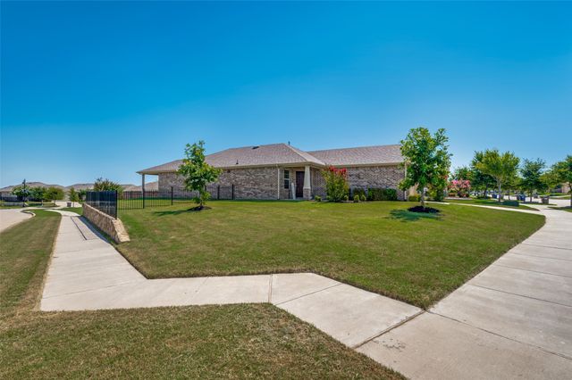 1201 Eagle Lane, Little Elm, TX 76227