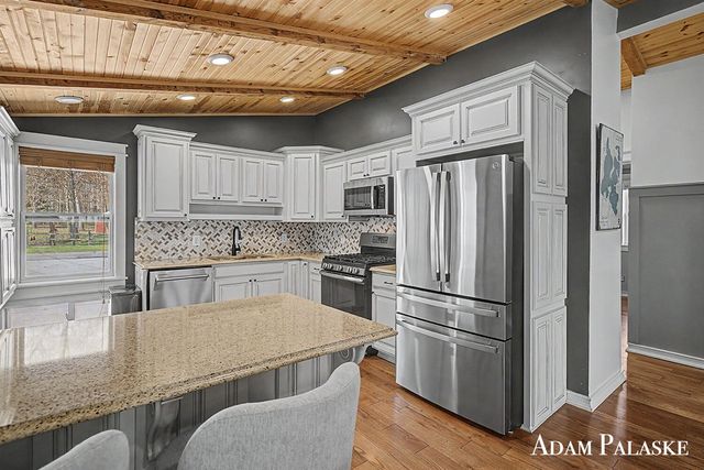 1775 Edwin Drive, Wayland, MI 49348