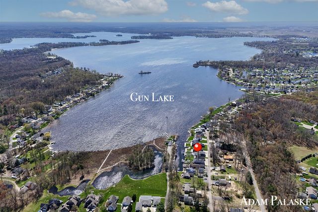 1775 Edwin Drive, Wayland, MI 49348