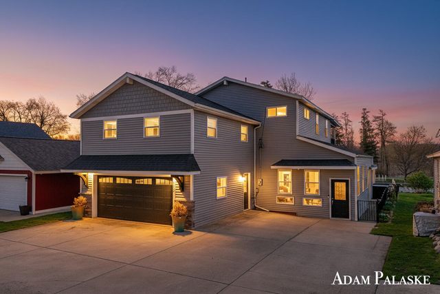 1775 Edwin Drive, Wayland, MI 49348
