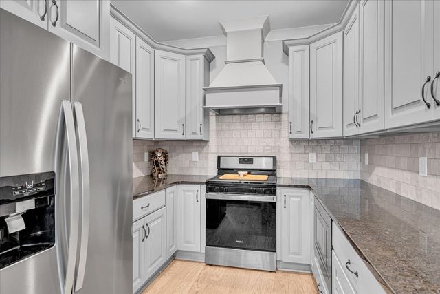 401 Hunter Bryce Ln, Lebanon, TN 37087