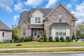 401 Hunter Bryce Ln, Lebanon, TN 37087