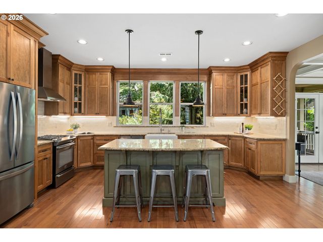 5817 N PRINCETON St, Portland, OR 97203