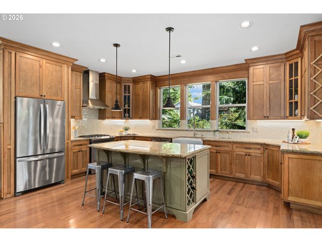 5817 N PRINCETON St, Portland, OR 97203