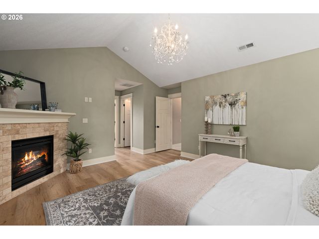 5817 N PRINCETON St, Portland, OR 97203