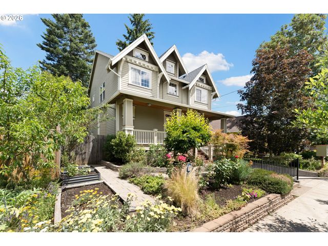 5817 N PRINCETON St, Portland, OR 97203