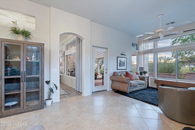 14183 N Buckingham Drive, Oro Valley, AZ 85755