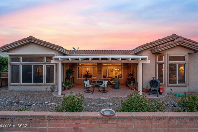 14183 N Buckingham Drive, Oro Valley, AZ 85755