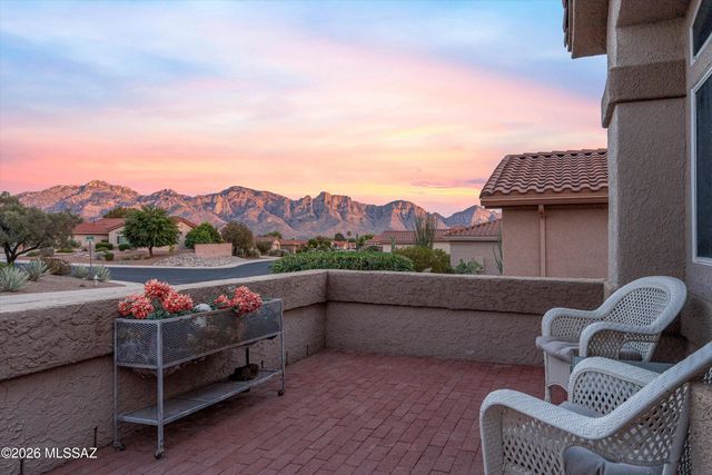 14183 N Buckingham Drive, Oro Valley, AZ 85755