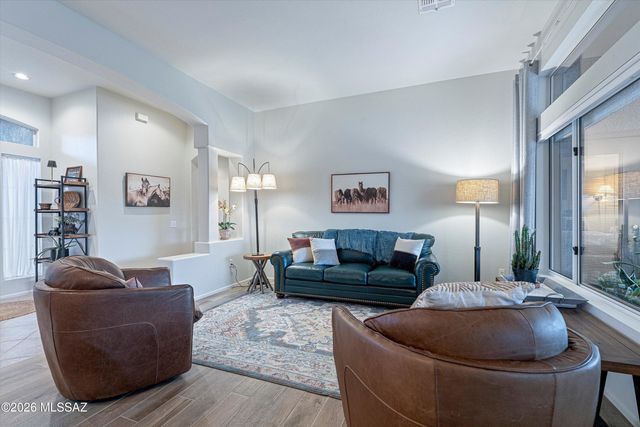 14183 N Buckingham Drive, Oro Valley, AZ 85755