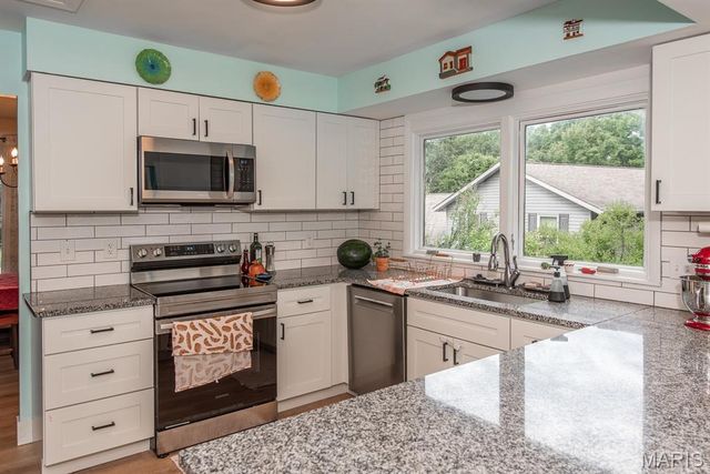130 Satinwood Court, St Charles, MO 63304